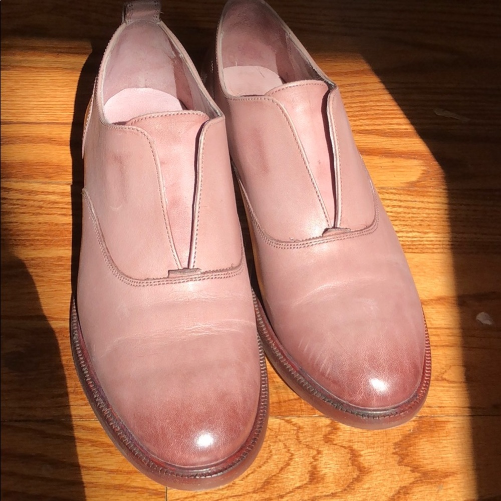 Slip on oxfords